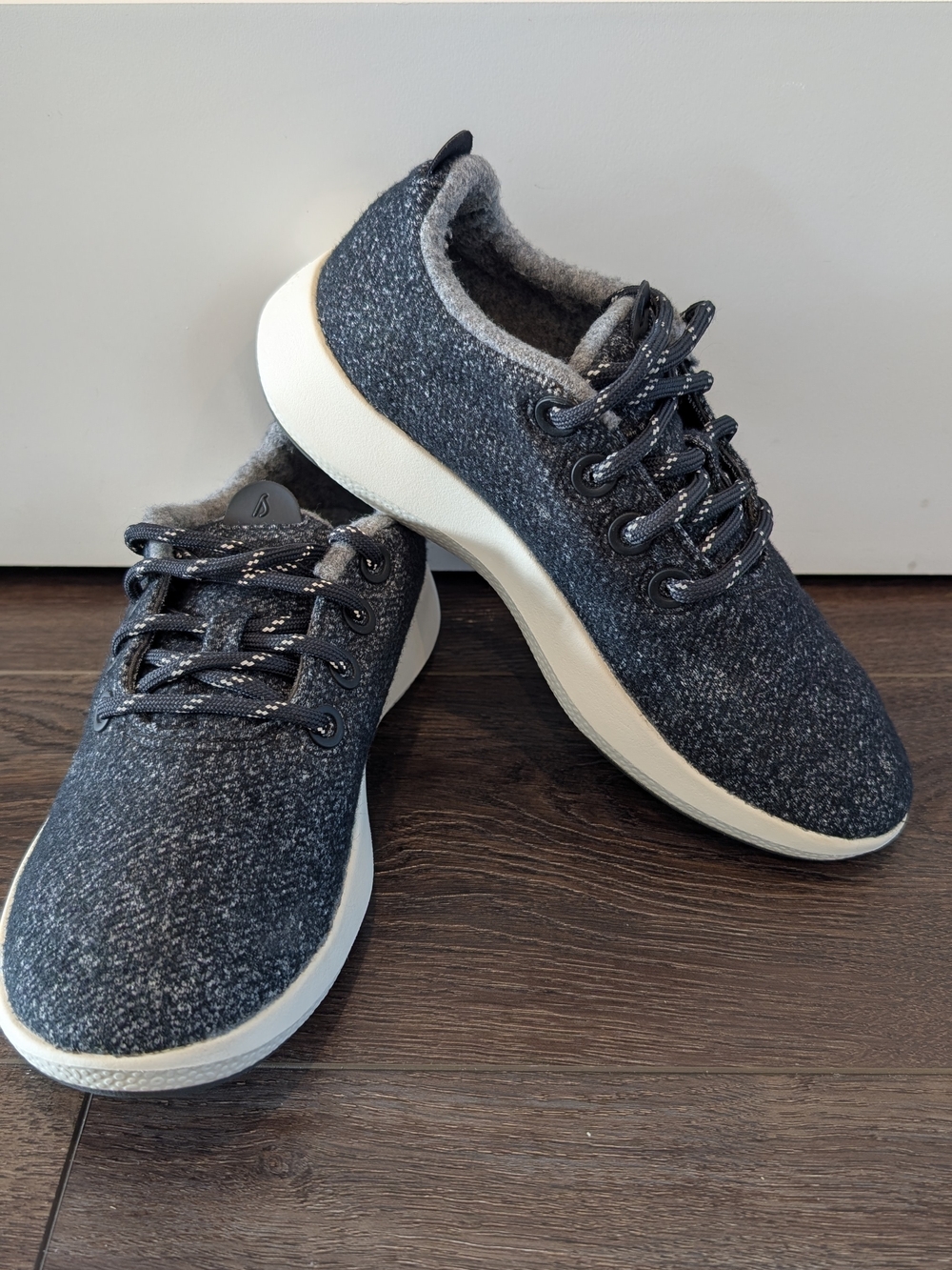 Women's Allbirds Wool Runners Size 8